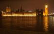 Londono parlamento rūmai naktį