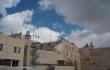 iriu  mlyn dang vir Raud sienos Jeruzalje