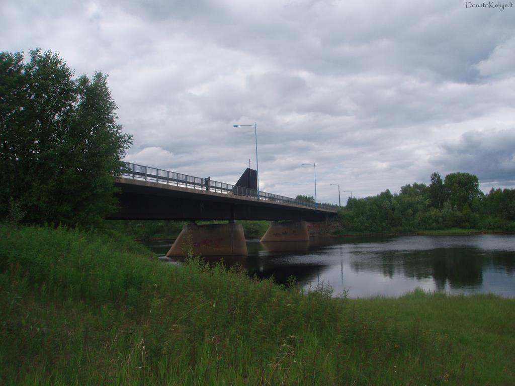 �vejyba nuo tilto �iaur�s Suomijoje