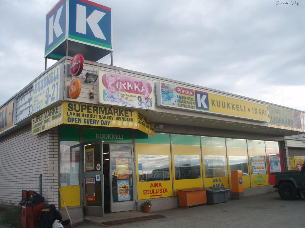 Inari kaimo krautuv�je reikia ka�ko pana�aus � tort�, kadangi �iandien gimtadienis