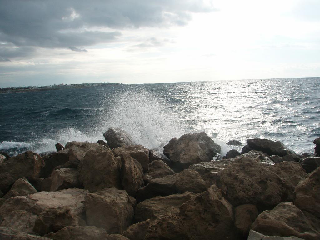 Viduriemio jros bang ma. Paphos, Kipras