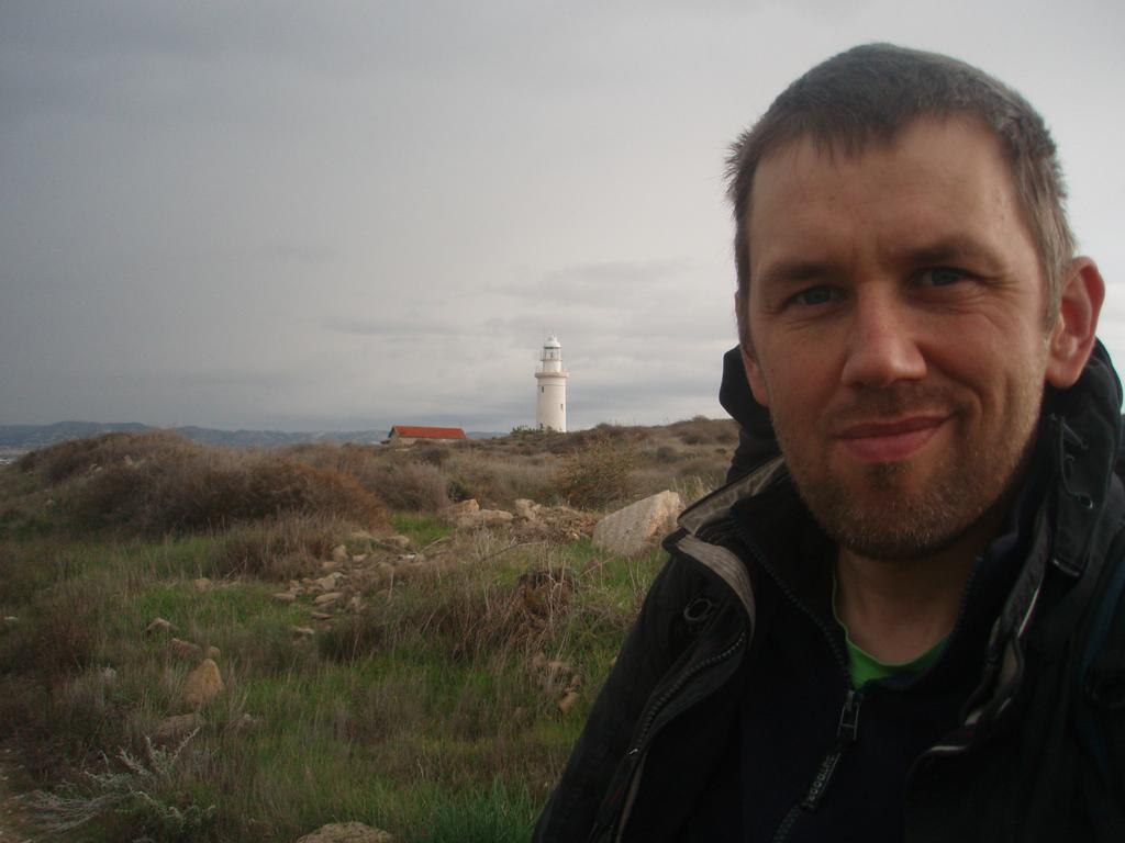 A ir vyturys. Kato Paphos, Kipras