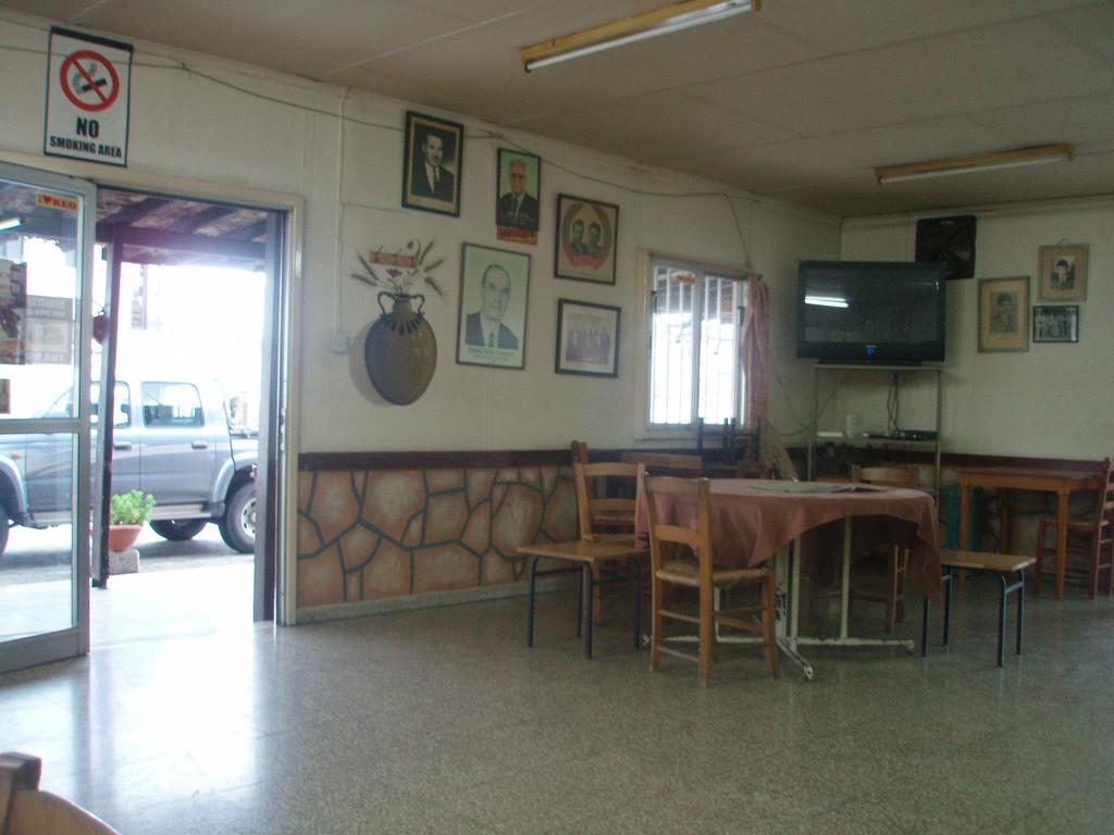 Paphos ueigos interjeras